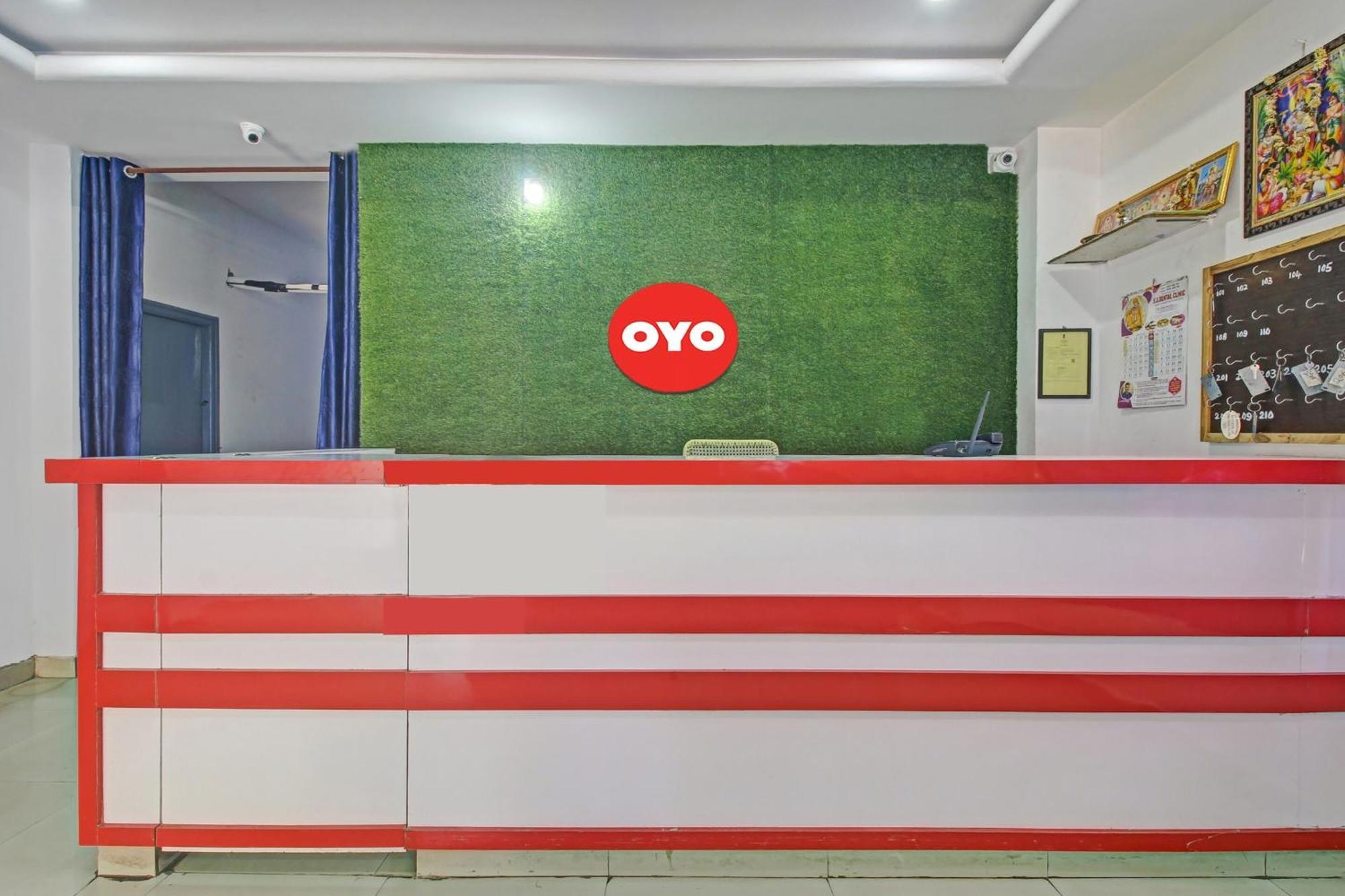 Hotel O Satya Inn Karimnagar Exteriör bild