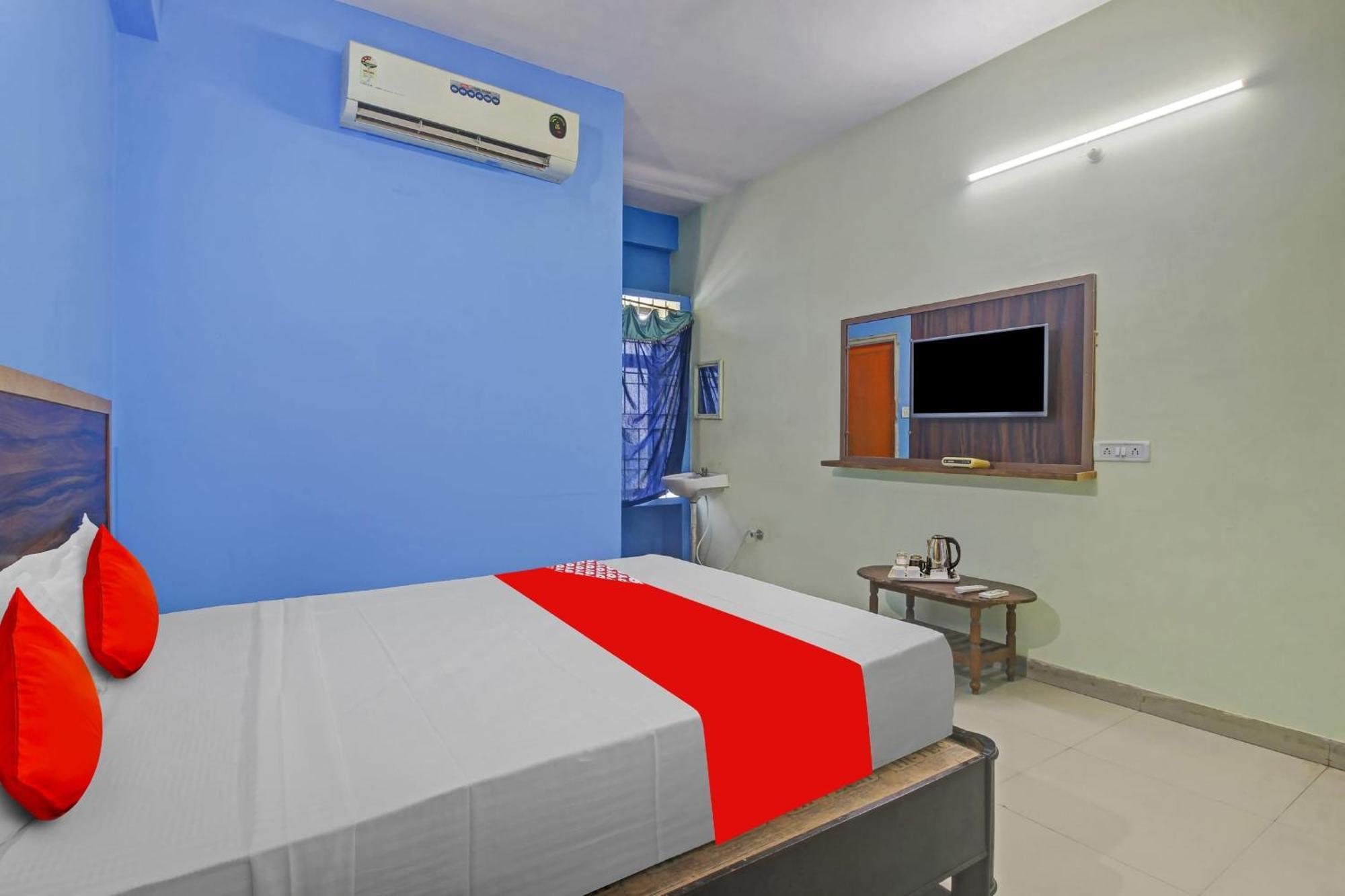 Hotel O Satya Inn Karimnagar Exteriör bild